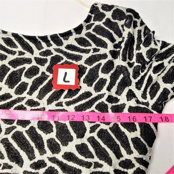 Sexy Long Sleeve Dress Black and White Low Back Dress - Size M / Size L - NEW ! - Picture 13 of 15